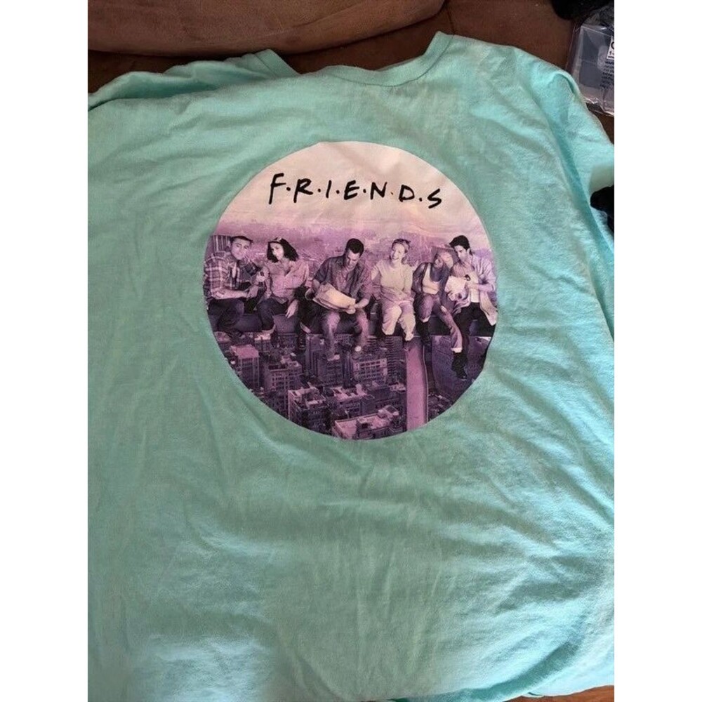 Friends TV show graphic t-shirt 2XL mint green
